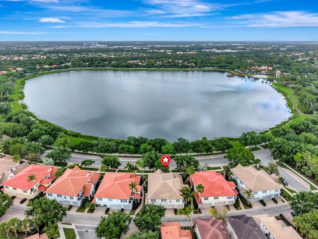 214 Evergrene Parkway, Palm Beach Gardens, FL 33410