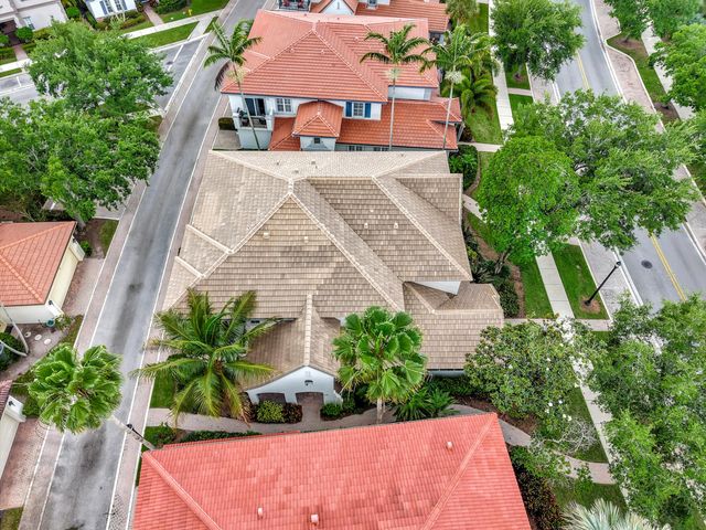 214 Evergrene Parkway, Palm Beach Gardens, FL 33410