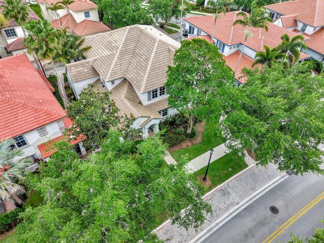214 Evergrene Parkway, Palm Beach Gardens, FL 33410