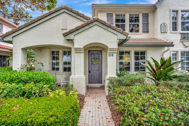 214 Evergrene Parkway, Palm Beach Gardens, FL 33410