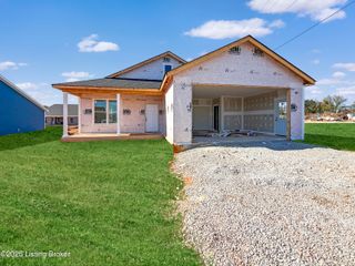 10 Betty Boyd Ln, Brandenburg, KY 40108