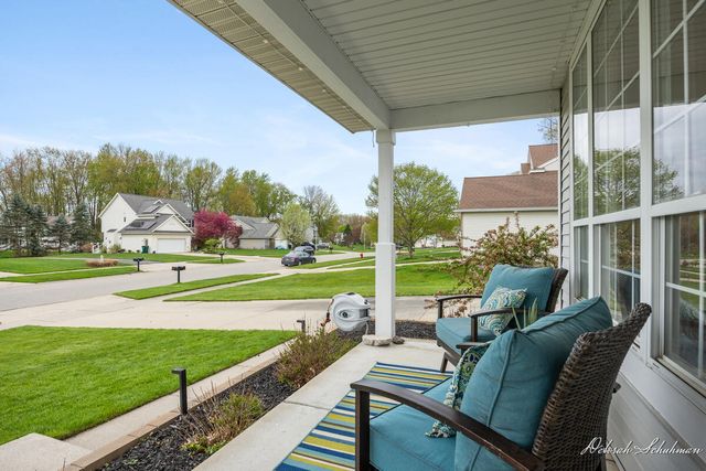 6495 Los Altos Drive, Rockford, MI 49341