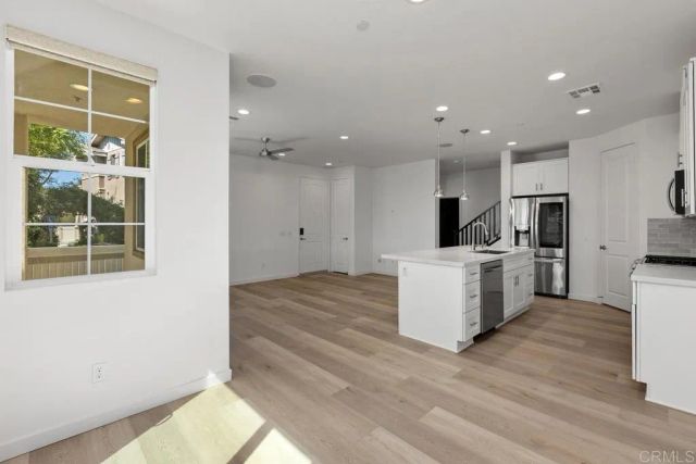 3131 Asto Pl, Carlsbad, CA 92010