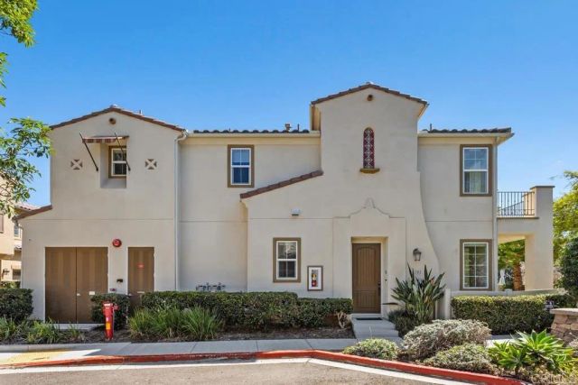 3131 Asto Pl, Carlsbad, CA 92010