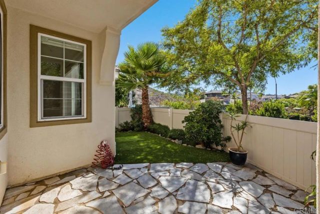 3131 Asto Pl, Carlsbad, CA 92010