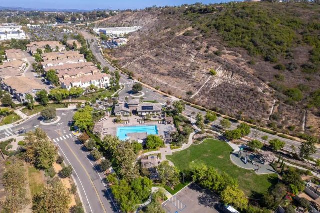 3131 Asto Pl, Carlsbad, CA 92010
