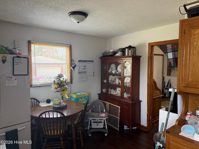 907 S Martin Luther King Junior Drive, Elizabeth City, NC 27909