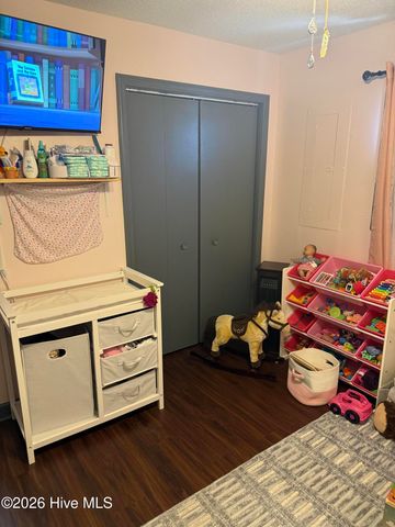 907 S Martin Luther King Junior Drive, Elizabeth City, NC 27909