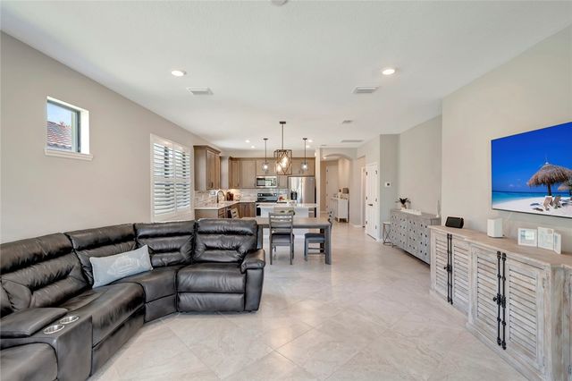 5276 Unity Square, Vero Beach, FL 32967