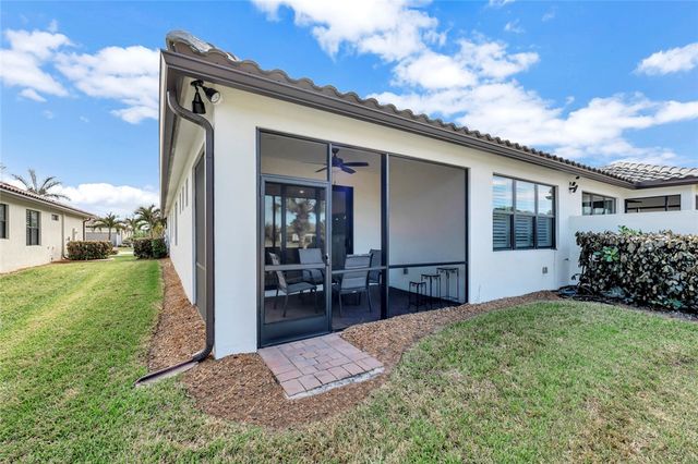 5276 Unity Square, Vero Beach, FL 32967