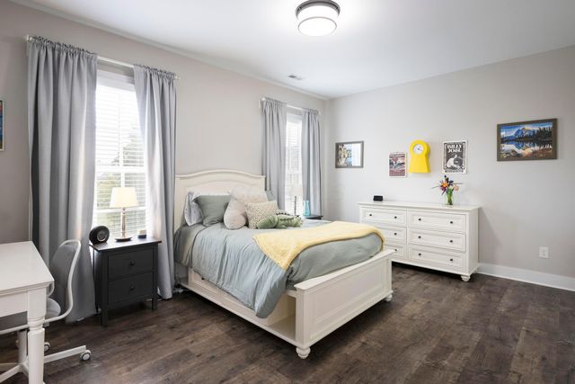 7030 Hanbys Loop, New Albany, OH 43054