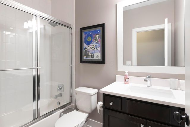 7030 Hanbys Loop, New Albany, OH 43054