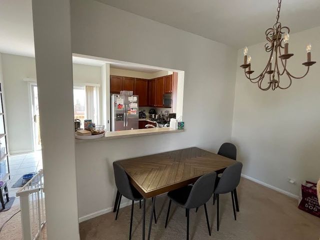 1040 N Claremont Drive, Palatine, IL 60074