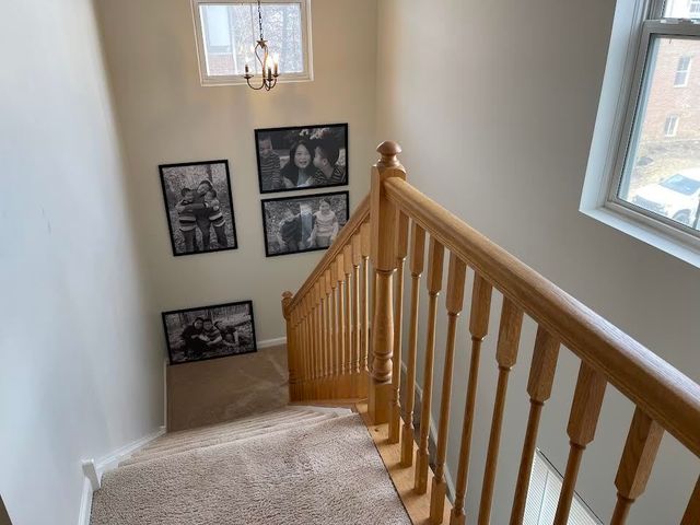 1040 N Claremont Drive, Palatine, IL 60074