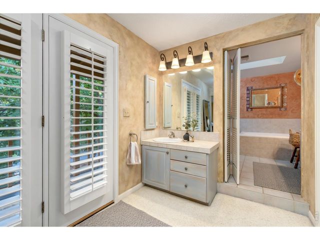 3737 W 20th St, Greeley, CO 80634