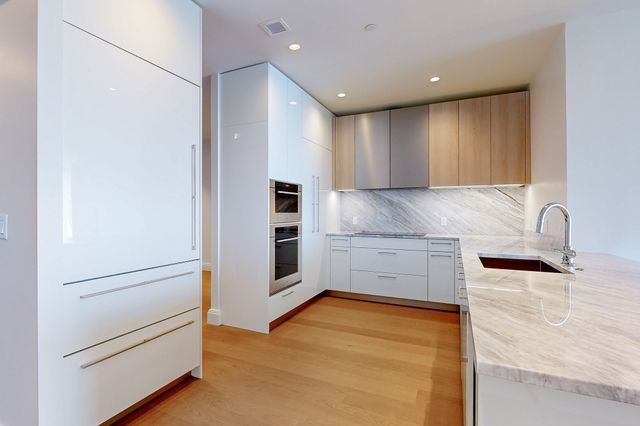240 Devonshire Street 3709, Boston, MA 02110