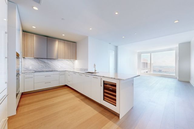 240 Devonshire Street 3709, Boston, MA 02110