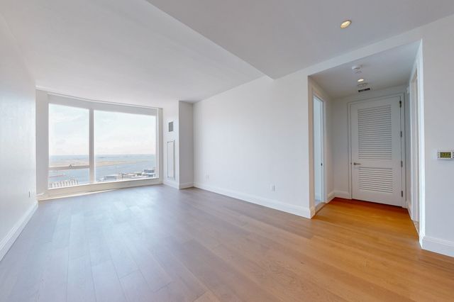 240 Devonshire Street 3709, Boston, MA 02110