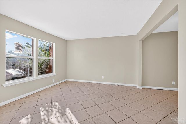 4283 Erres Blvd, Pensacola, FL 32505