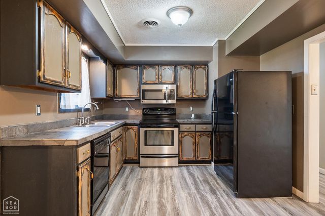 1300 Charles Street, Trumann, AR 72472