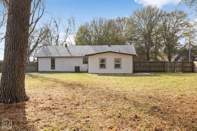 1300 Charles Street, Trumann, AR 72472