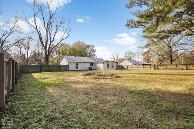 1300 Charles Street, Trumann, AR 72472