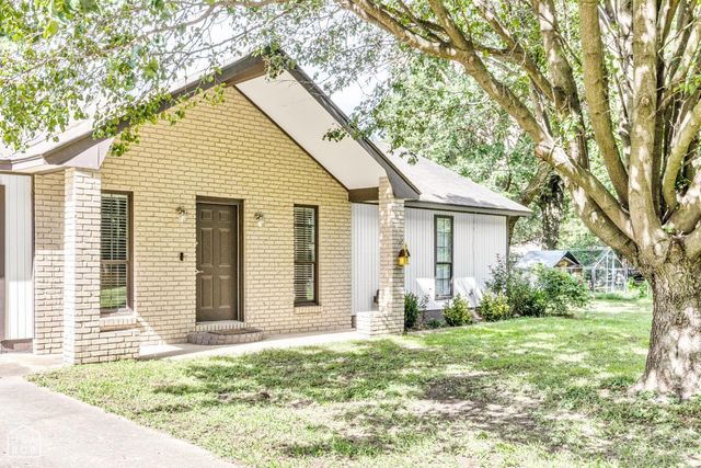 1300 Charles Street, Trumann, AR 72472