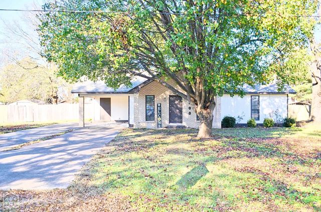 1300 Charles Street, Trumann, AR 72472