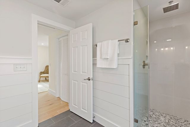 33 Dexter Ave, Sandwich, MA 02563