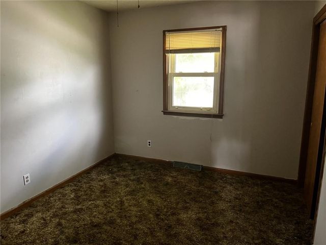 1204 Wornall Road, Excelsior Springs, MO 64024
