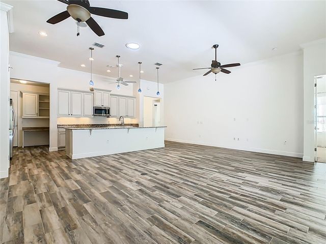 899 BELLA VIANA ROAD, Poinciana, FL 34759