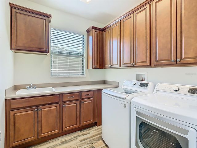 899 BELLA VIANA ROAD, Poinciana, FL 34759