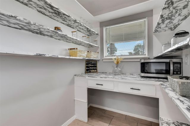 822 Dutch Street, Deer Park, TX 77536