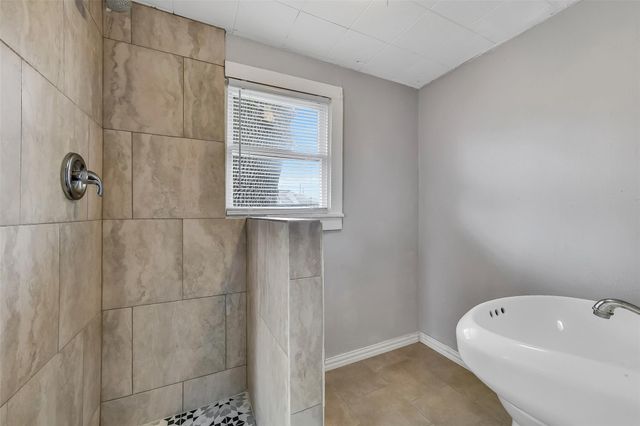822 Dutch Street, Deer Park, TX 77536