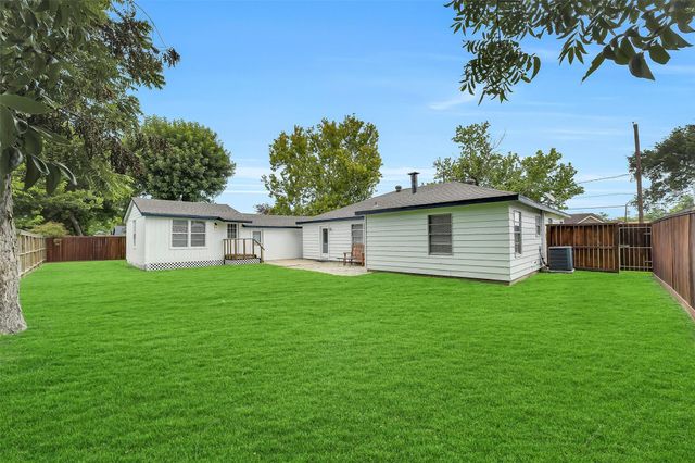 822 Dutch Street, Deer Park, TX 77536