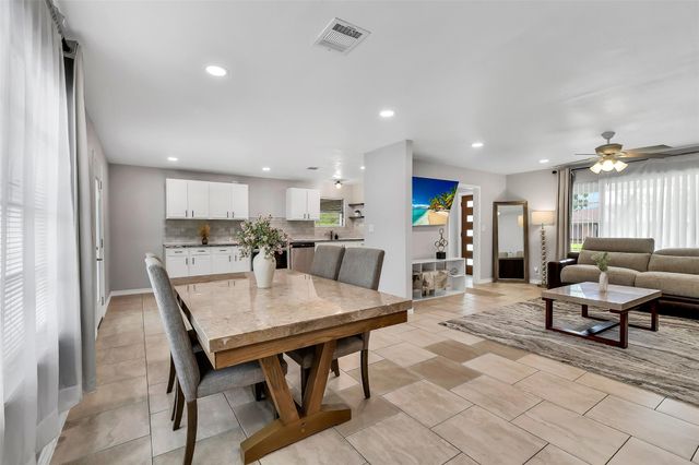 822 Dutch Street, Deer Park, TX 77536
