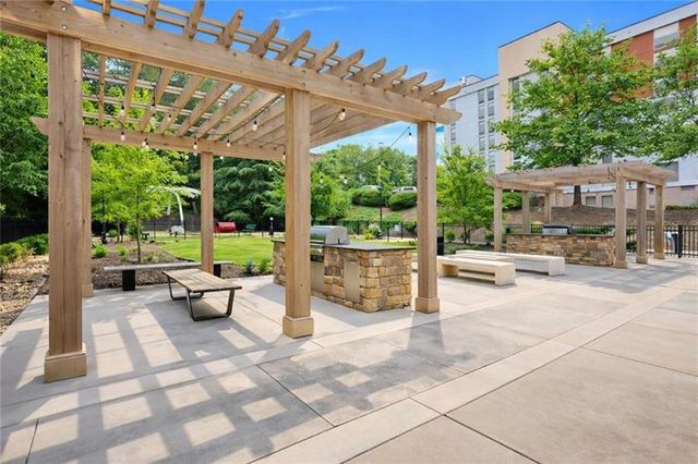 799 Hammond Drive 423, Atlanta, GA 30328