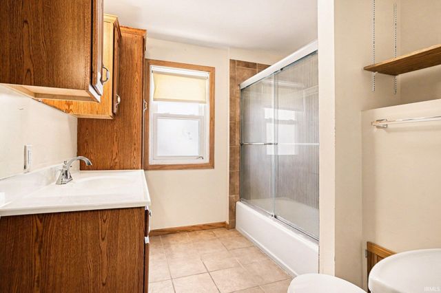 1406 Longfellow Avenue, South Bend, IN 46615