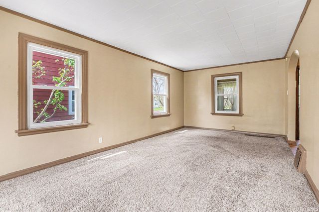 1406 Longfellow Avenue, South Bend, IN 46615