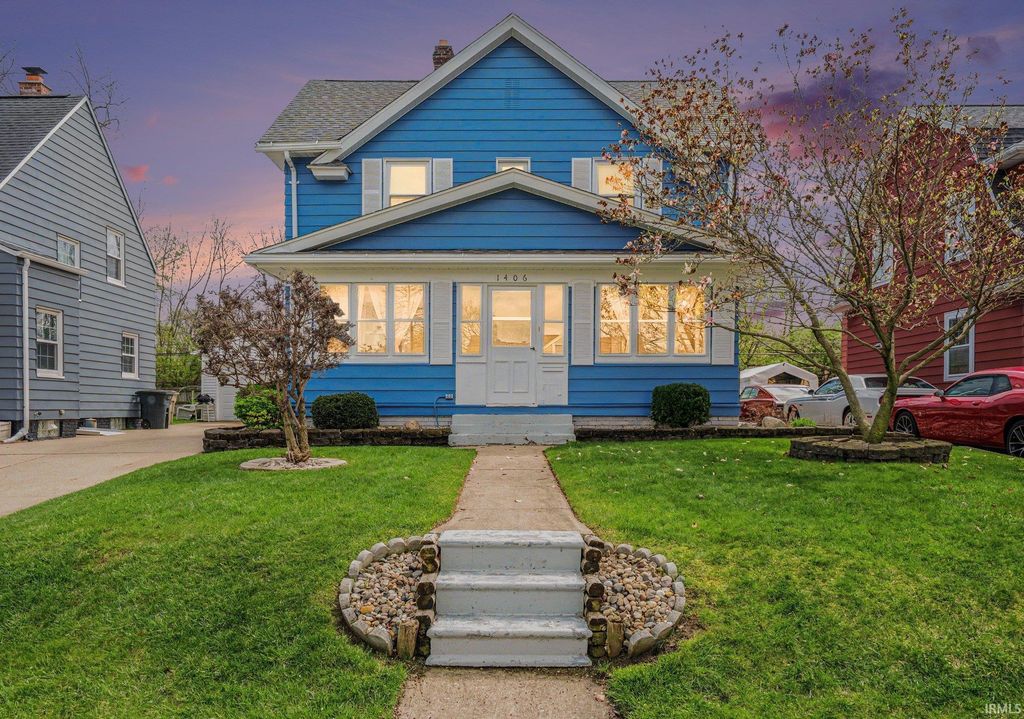 1406 Longfellow Avenue, South Bend, IN 46615