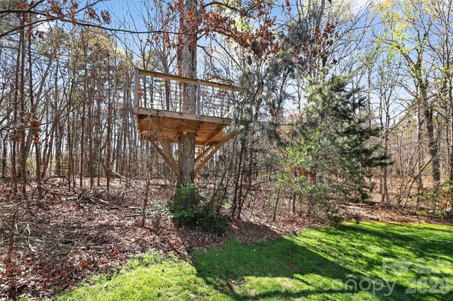 4363 Dusty Ridge Court, Denver, NC 28037