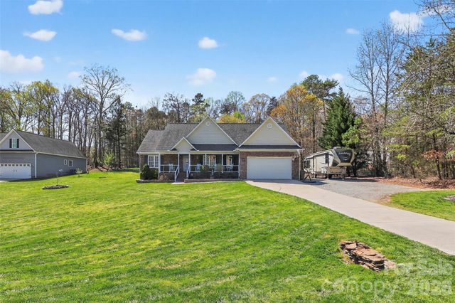 4363 Dusty Ridge Court, Denver, NC 28037