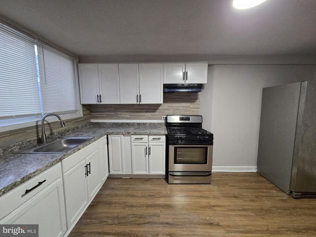 2536 W CUMBERLAND ST, Philadelphia, PA 19132