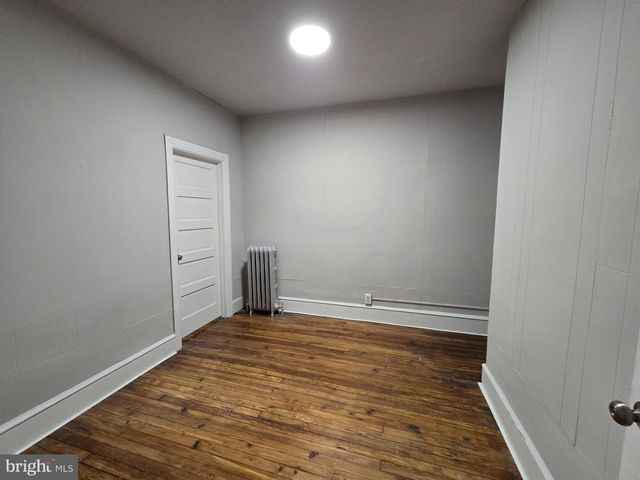 2536 W CUMBERLAND ST, Philadelphia, PA 19132