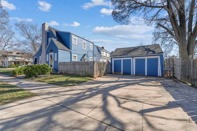 900 S 9th St., Salina, KS 67401