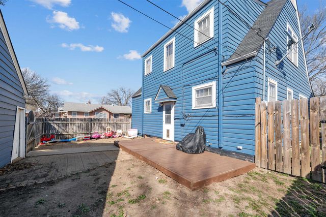 900 S 9th St., Salina, KS 67401