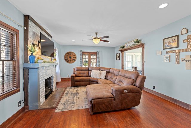 900 S 9th St., Salina, KS 67401