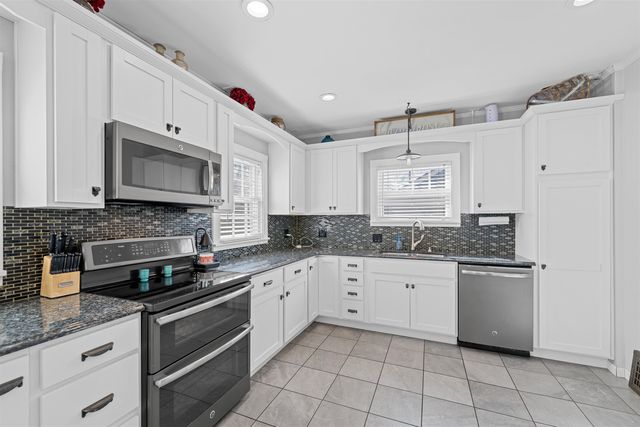 900 S 9th St., Salina, KS 67401