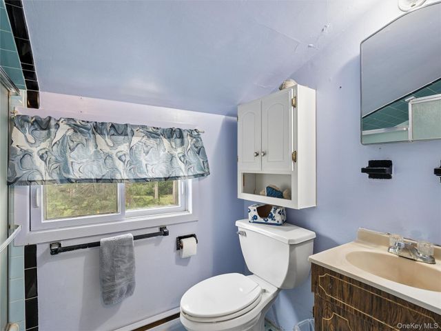 20 Cherry Lane, Huntington, NY 11743