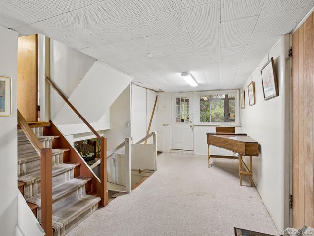 20 Cherry Lane, Huntington, NY 11743